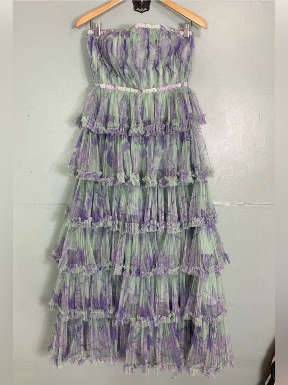 Hutch strapless tiered dress, size 0. Lavender and Mint